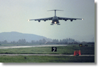 C5 arriving at Osan, 1986